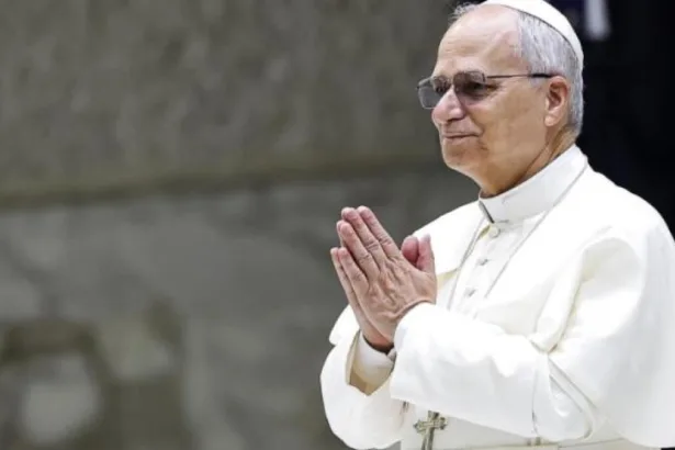 Papa Leon al XIV-lea, mesaj de Crăciun pentru o fetiță din București. I-a lăudat și desenul: Rugăciunile tale sunt un dar prețios