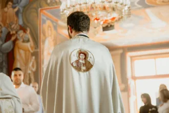 De ce este bine să ne spovedim și împărtășim cât mai des. Adrian Agachi: Păcatele pe care le detectăm mai greu / video