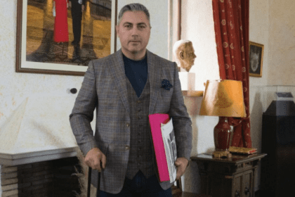 Alexandru Ciucu, imagine controversată alături de fiicele sale: Par chiar speriate