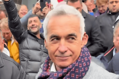Gata, începe procesul lui Călin Georgescu pentru propagandă extremistă. Urmează pledoarii cu replici noi luate de pe Netflix