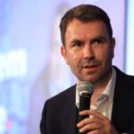 Drulă cere ca partidele să aprobe aplicarea referendumului din București înainte de alegerile din 7 decembrie. Noua lege ar da mai multă putere viitorului primar general