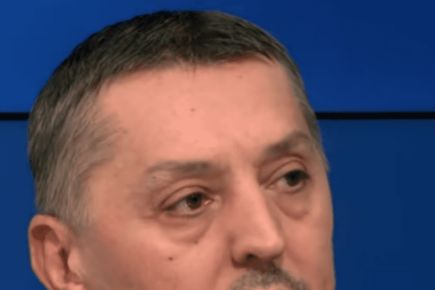 România nu mai are ministru la Educație de vreo două luni, iar Educație de vreo câteva decenii