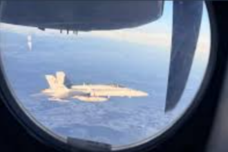 Adevărul despre avioanele elvețiene care l-au escortat pe Nicușor Dan: erau acolo doar să dea flash-uri