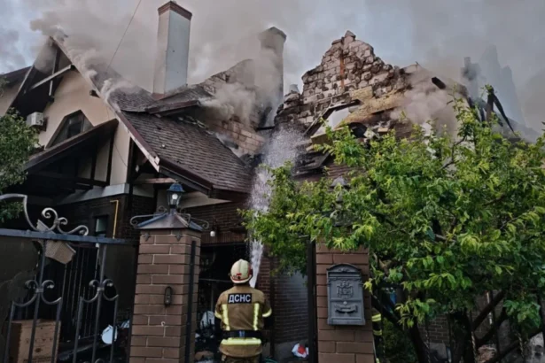 Ziua 1560 Atac masiv al Rusiei asupra Ucrainei: cel puțin 9 morți și peste 100 de răniți. Kievul, lovit în valuri (Video)