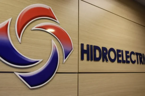 Hidroelectrica investește de aproape cinci ori mai mult pentru o capacitate de producție de cinci ori mai mică. Proiectul Pașcani, blocat de un război pentru 95 de milioane de lei