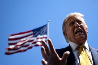 În prima lui reacție, Trump spune ce vor face Zelenski și Putin, după gestul fără precedent al liderului de la Kiev pentru încheierea războiului