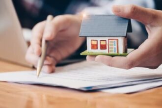 Semnal de alarmă pentru românii cu rate! Banca Centrală Europeană crește dobânzile și avertizează asupra inflației
