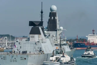 Flota Europei din Ormuz se extinde cu nave din Grecia. Acordul SUA-Iran privind războiul, suspendat