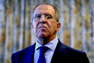 Lavrov plânge după „mediatorul imparțial”. Traducere: America nu mai mângâie Rusia pe creștet
