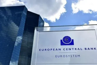 Atenția ”gardienilor euro” se îndreaptă spre prețurile de consum