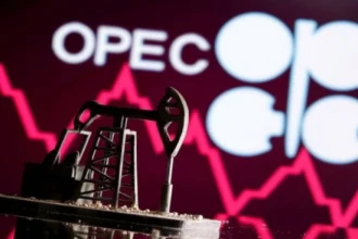OPEC+ trece prin testul reluării exporturilor după războiul din Golf. Producția crește din august, în timp ce prețurile scad