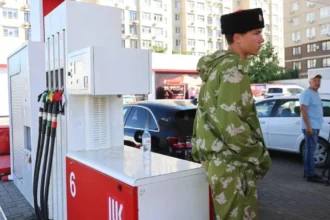 Ziua 1599 Par-impar ca Ceaușescu. Spionaj prin interfon. Alertă în Tulcea. Încă 28 de nave rusești lovite (Video)