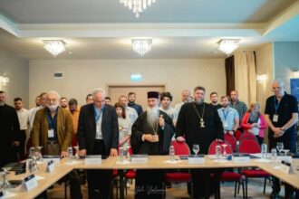 Studenții Facultății de Teologie cer daune de 1 milion de lei de la Universitatea Ovidius… pentru că nu i-a prelungit lui ÎPS Teodosie calitatea de titular