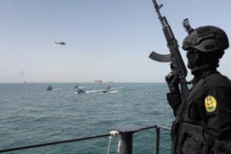Redeschiderea „completă și totală” a Strâmtorii Ormuz, tot mai aproape. Iranul a anunțat un posibil acord cu Sultanatul Oman