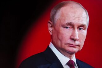 Vladimir Putin reorganizează armata rusă. A făcut mai multe schimbări la vârful conducerii militare