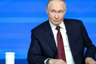 Putin îi face parlamentari pe veteranii merituoși ai războiului din Ucraina, sub sloganul electoral “Totul pentru victorie!”