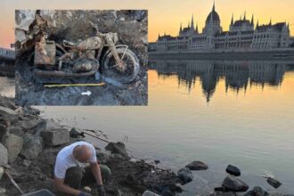 Vestigii din Al Doilea Război Mondial ies la suprafață din Dunăre: o motocicletă DKW, găsită după 80 de ani