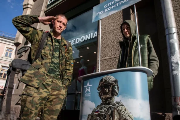 Amnesty International acuză Rusia de trafic de persoane: Străinii, racolați pentru război