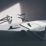 Birou cu laptop, calculator și documente, imagine pentru tax refund și scrisoarea P800