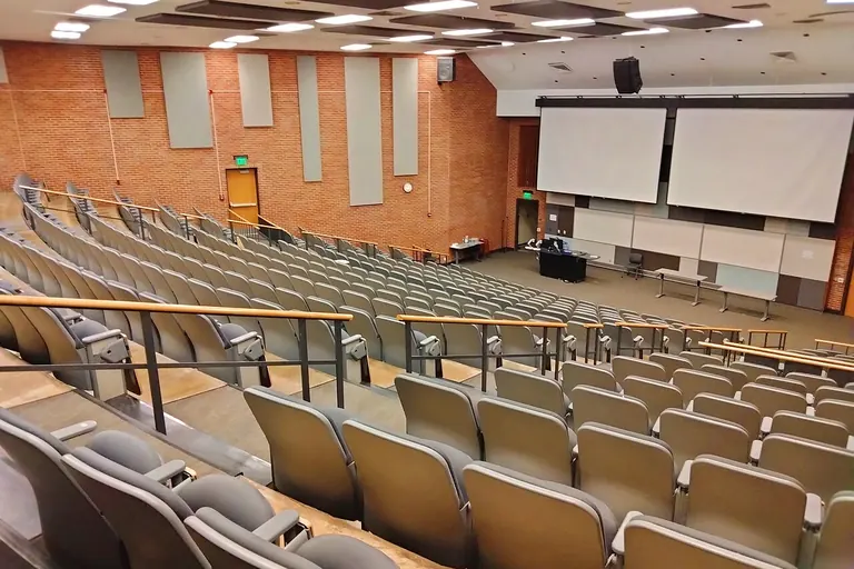 Amfiteatru universitar