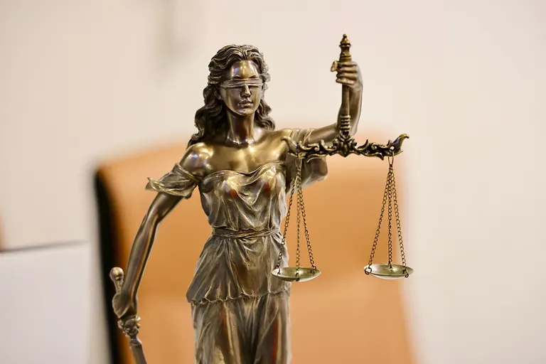 Statuia Justiției